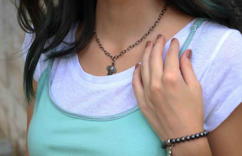 Look da Ma: sobreposição com vestido/regata + camiseta